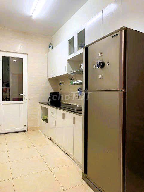 Căn góc tầng cao Linh Tây Tower full nội thất 71m² 2PN thoáng mát