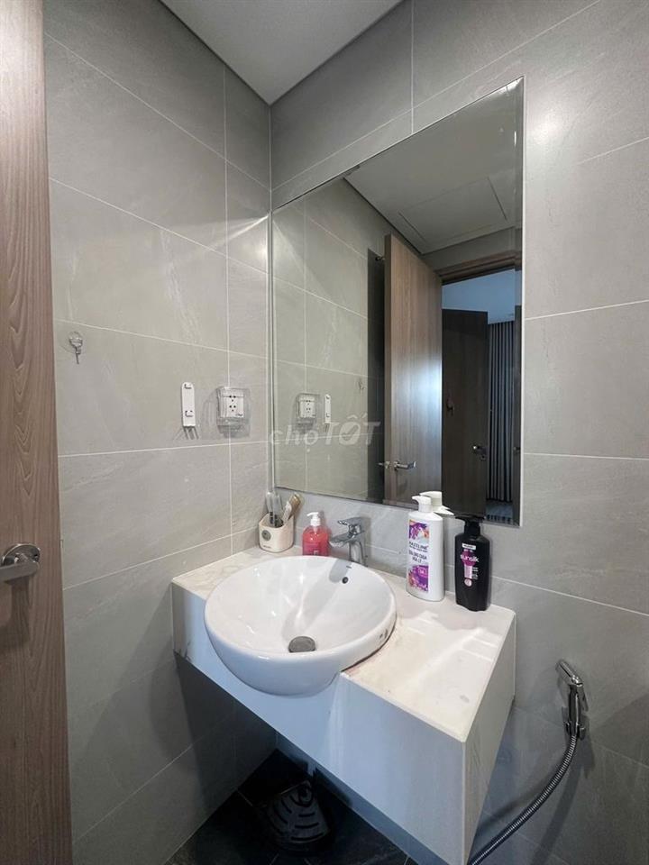 Cho thuê căn hộ cao cấp _ BS16 - Vinhomes Q9_ 12tr/tháng