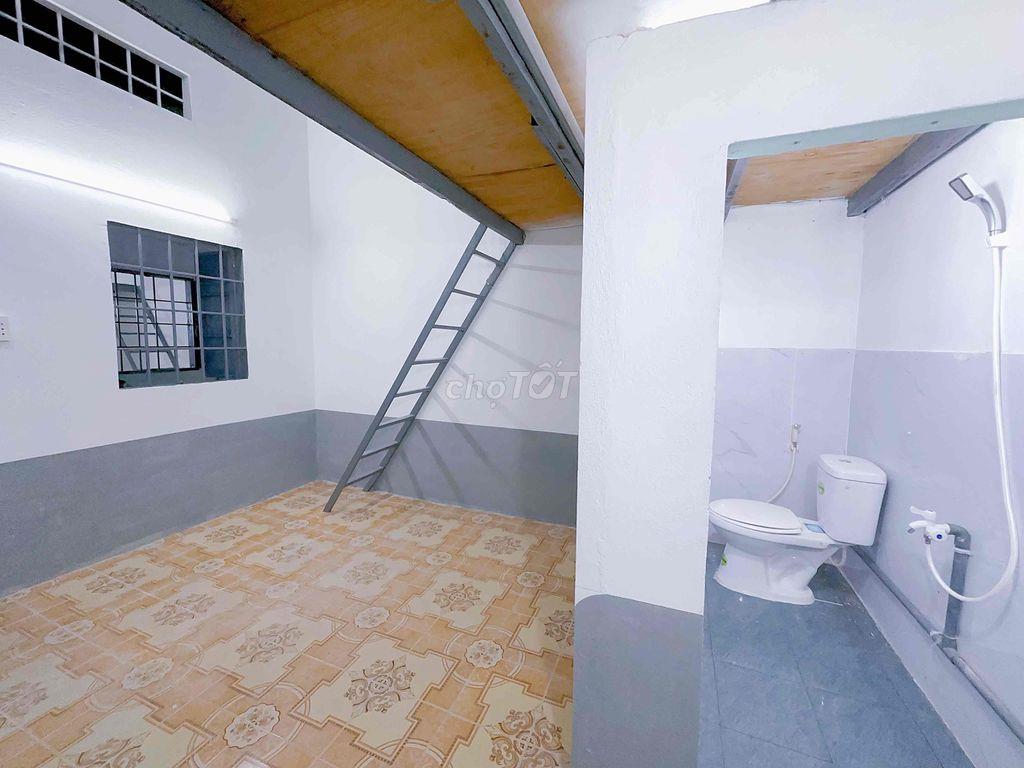 PHÒNG GẦN CHỢ THỦ ĐỨC - PHẠM VĂN ĐỒNG - ĐH NGÂN HÀNG - ĐH SPKT -CĐCNTĐ