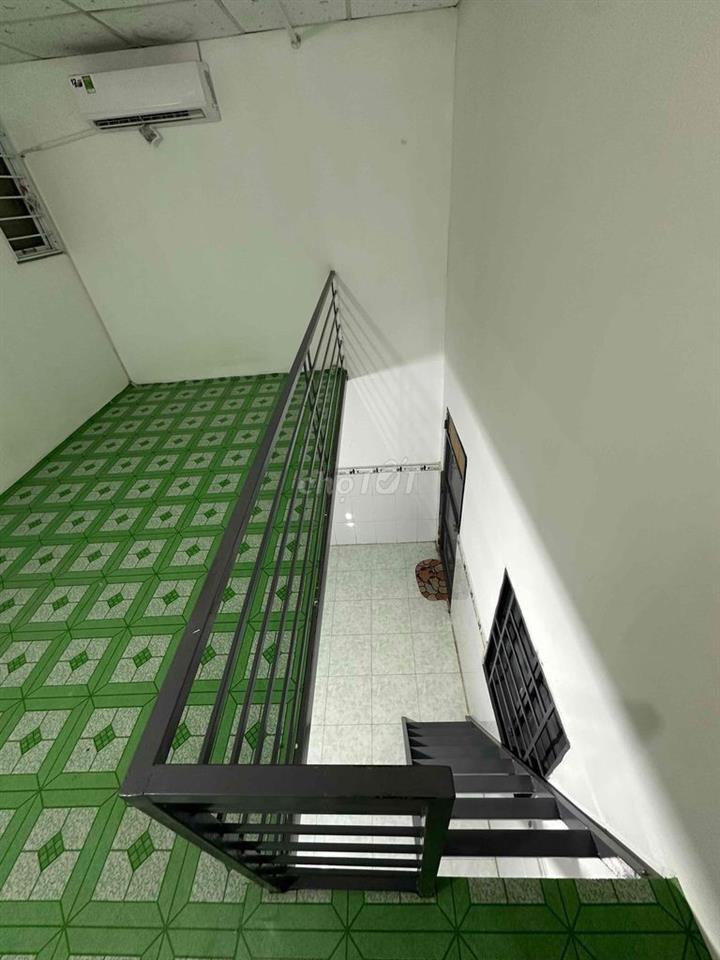 ( 1/9 TRỐNG ) PHÒNG NGAY ĐỖ XUÂN HỢP - ĐẠI HỌC VĂN HÓA- CĐ CÔNG THƯƠNG