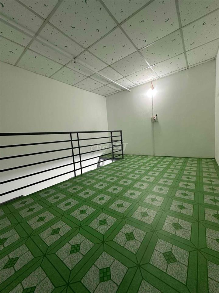 ( 1/9 TRỐNG ) PHÒNG NGAY ĐỖ XUÂN HỢP - ĐẠI HỌC VĂN HÓA- CĐ CÔNG THƯƠNG