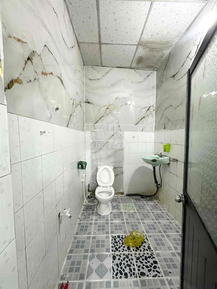 PHÒNG STUDIO TÁCH BẾP RỘNG ~40m2 NGAY HOÀNG DIỆU 2