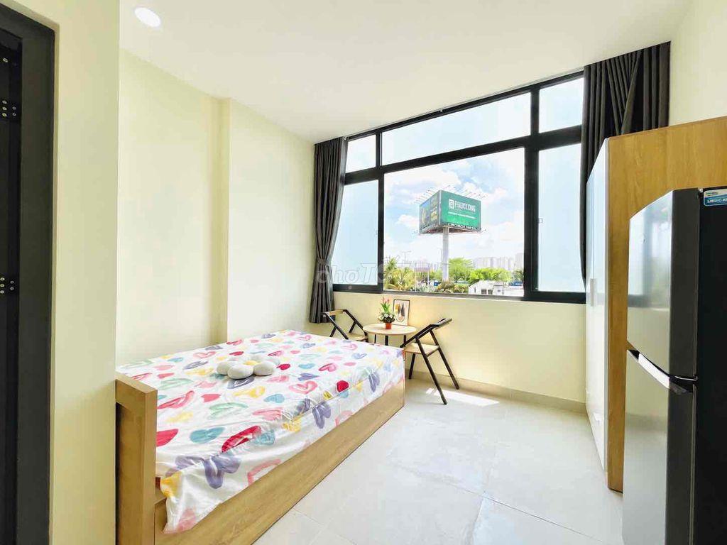Cho thuê CHDV Q2 cửa sổ lớn view LandMark qua Sala chỉ 5p