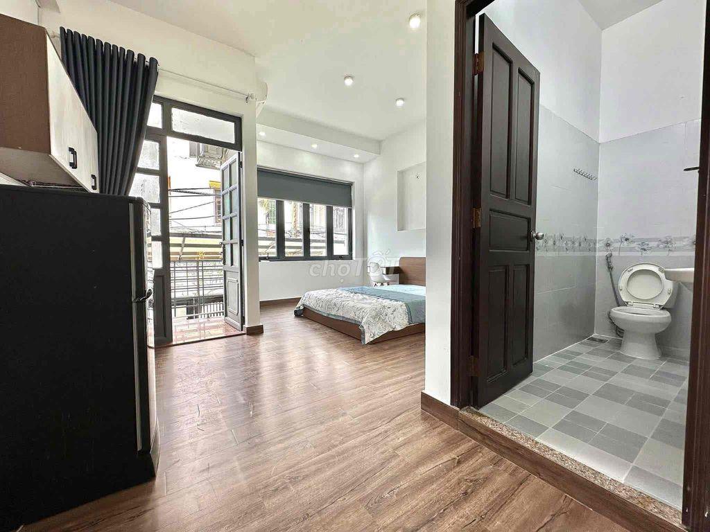 Studio full nội 35m2 - Ngã tư Thủ Đức - Lê Văn Việt