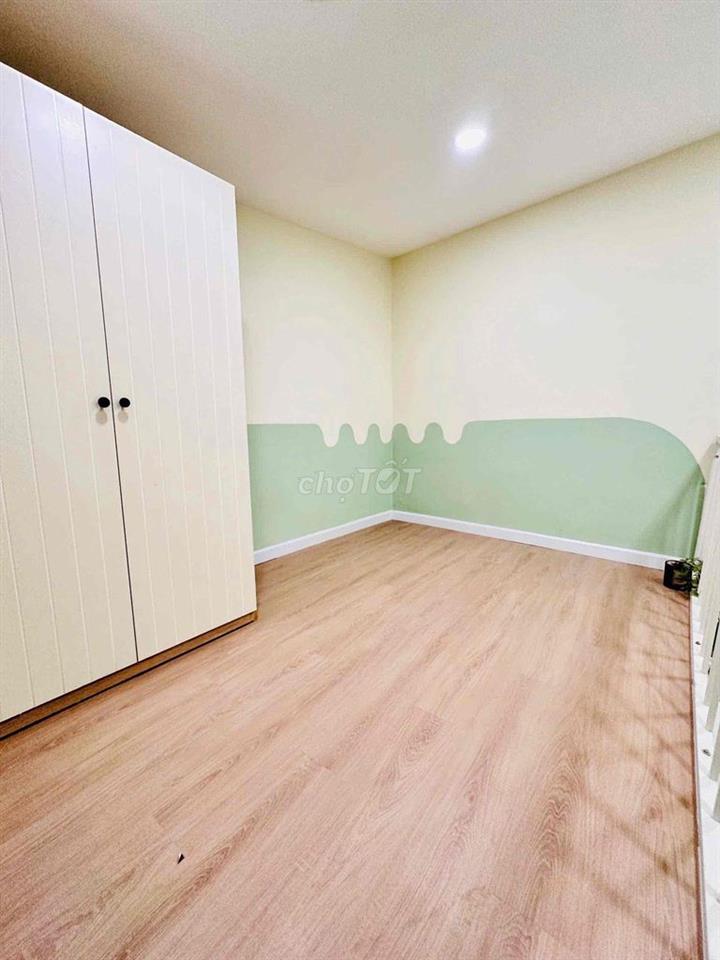 DUPLEX FULL NỘI THẤT GẦN ĐH NGÂN HÀNH - SPKT - GAMETRO BÌNH THÁI
