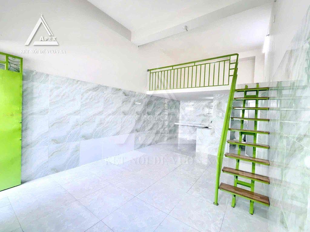 PHÒNG MỚI XÂY ĐI BỘ ĐH NGÂN HÀNG - HOÀNG DIỆU 2