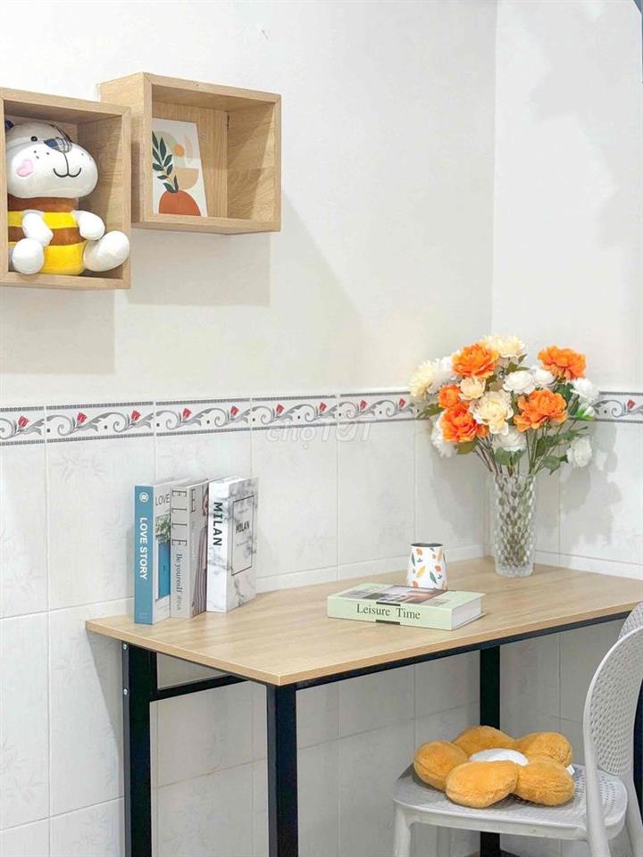 PHÒNG MỚI XÂY - NGAY NGÃ TƯ THỦ ĐỨC - SPKT- CĐ CÔNG THƯƠNG