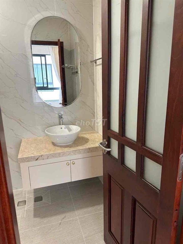 Cho thuê căn hộ dịch vụ KĐT Vạn Phuc 20m2 đủ tiện nghi 5,5 triệu/tháng