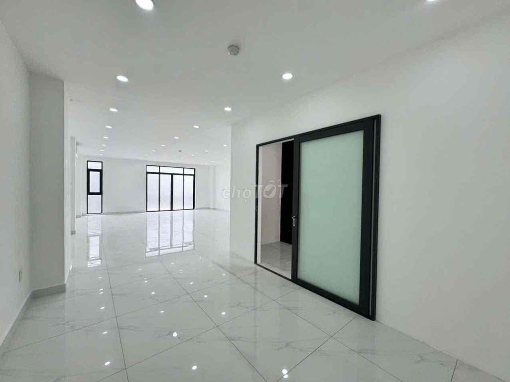 Cho thuê văn phòng KĐT Vạn Phúc 100m2 15 triệu/tháng
