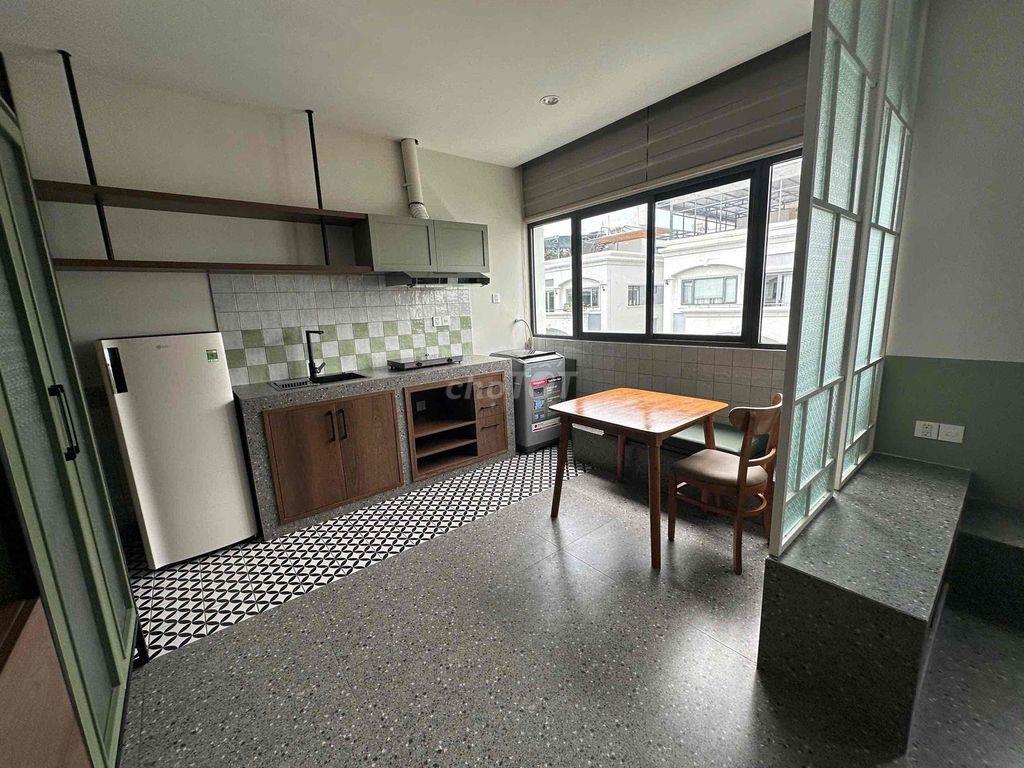 Cho thuê căn hộ cao cấp full nội thất 9,5 triệu/tháng Vạn Phúc City