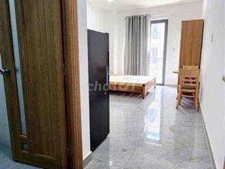 Cho thuê căn hộ Vạn Phúc City full nội thất, có ban công 6,8 triệu