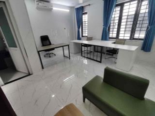Cho thuê văn phòng KĐT Vạn Phúc 5,5tr full nt 25m2