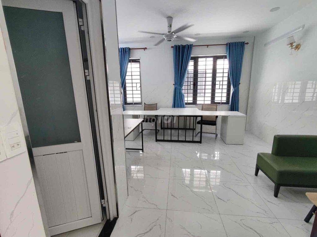 Cho thuê văn phòng KĐT Vạn Phúc 5,5tr full nt 25m2