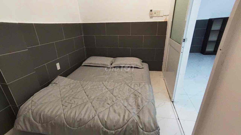 Cho thuê căn hộ full nt 40m2 kđt Vạn Phúc 1 pn tách bếp