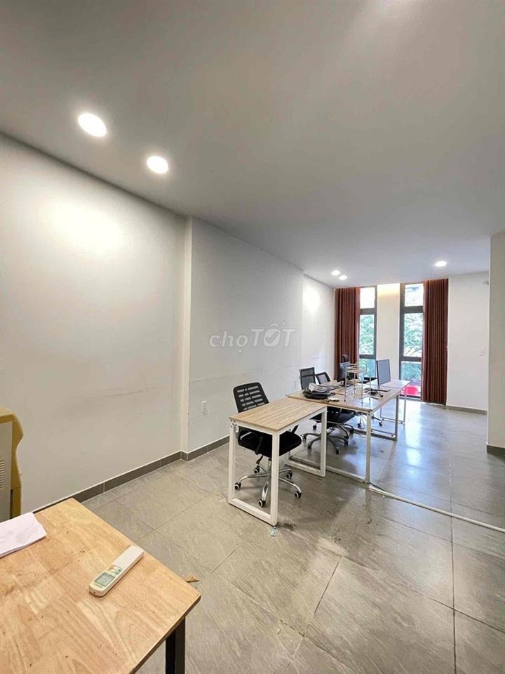 Cho thuê văn phòng kdt Vạn Phúc full nội thất 25m2 5,5tr