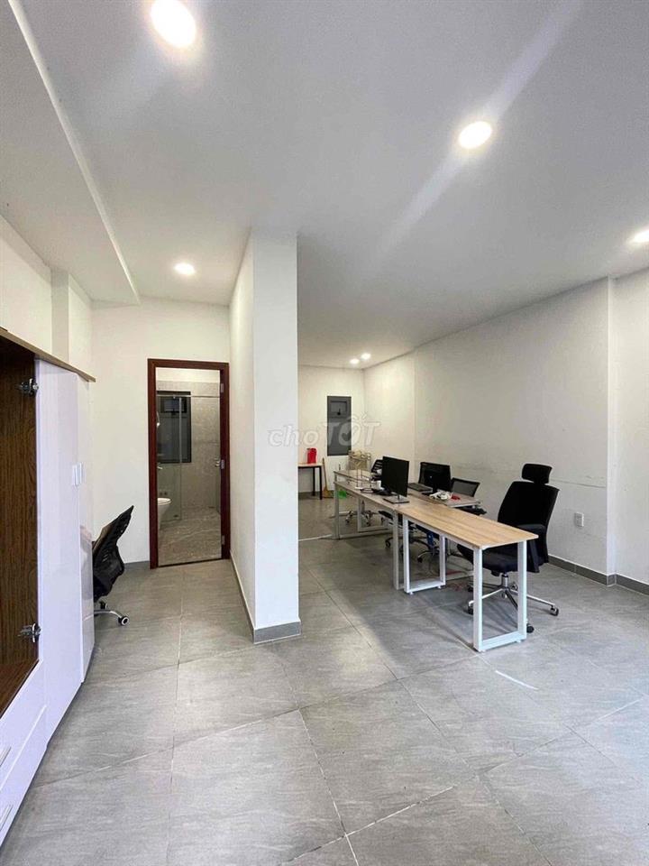 Cho thuê văn phòng kdt Vạn Phúc full nội thất 25m2 5,5tr