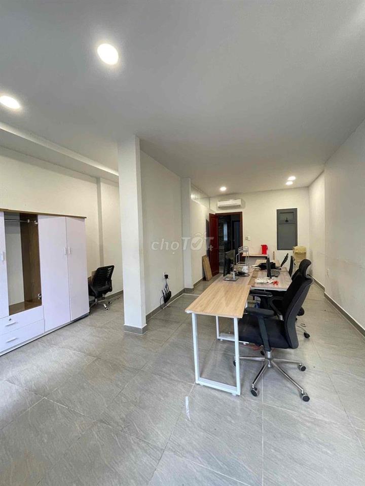 Cho thuê văn phòng kdt Vạn Phúc full nội thất 25m2 5,5tr