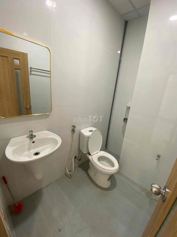 Cho thuê shophouse trệt phố đi bộ kđt Vạn Phúc 7x20m 17 triệu