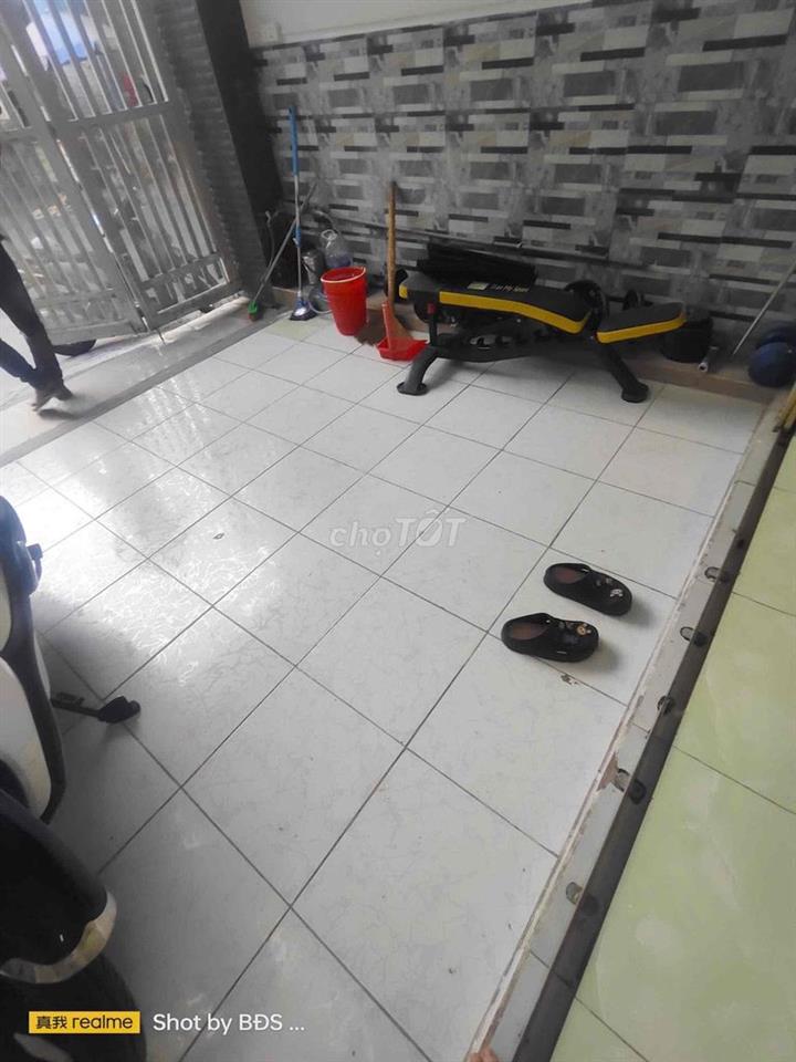 Nhà 1 Trệt 1 Lửng mặt tiền đường xe tải QL13 HBP 10triệu