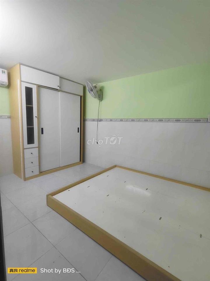 Nhà 1 Trệt 1 Lửng mặt tiền đường xe tải QL13 HBP 10triệu