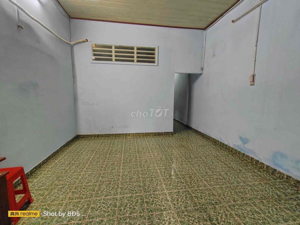 Nhà 72m2 2pn 1wc hẻm xe hơi gần ĐH Luật 8triệu