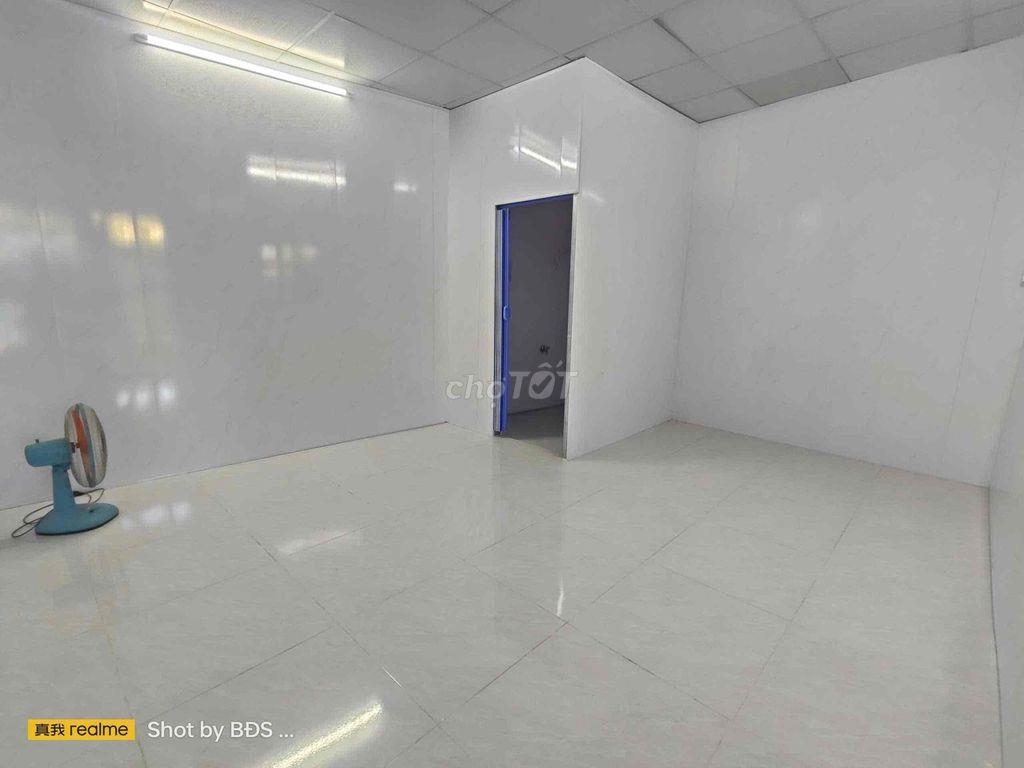 Nhà cấp 4 có sân vườn thoáng mát đường Hiệp Bình 4.5triệu