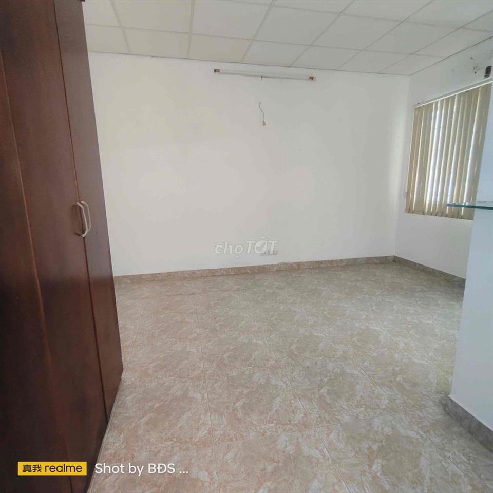 Nhà 1 Trệt 1 Lầu 3pn 4wc HBC gần Cầu Bình Triệu 10triệu