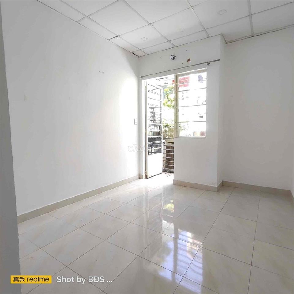 Nhà 1 Trệt 1 Lầu 3pn 4wc HBC gần Cầu Bình Triệu 10triệu