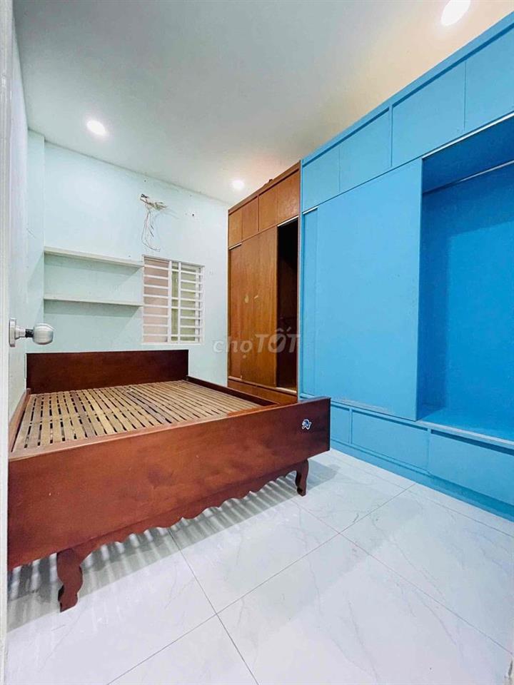 Nhà Kho Xưởng 160m2 cấp4 QL13 gần ĐH Luật - Vạn Phúc 10triệi
