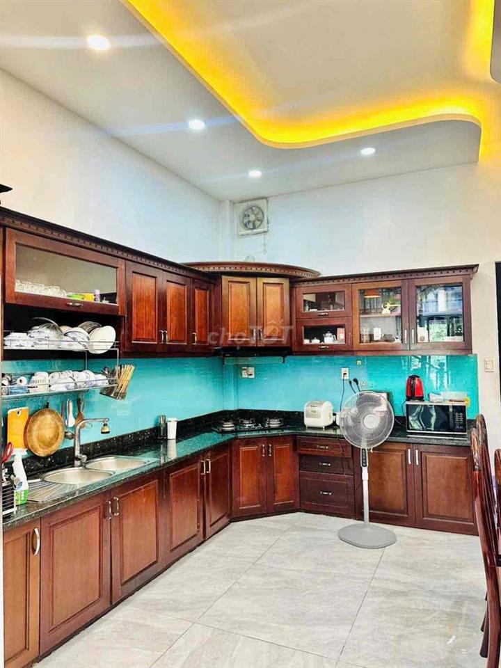 Nhà Đẹp Mặt Tiền khu Văn Phòng Chính Phủ, ngay cổng Vạn Phúc City