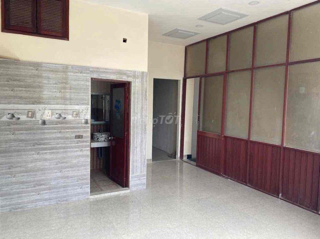 Nhà 2 Mặt tiền đường Phạm Văn Đồng - Kha Vạn Cân HBC 23Tỷ tl