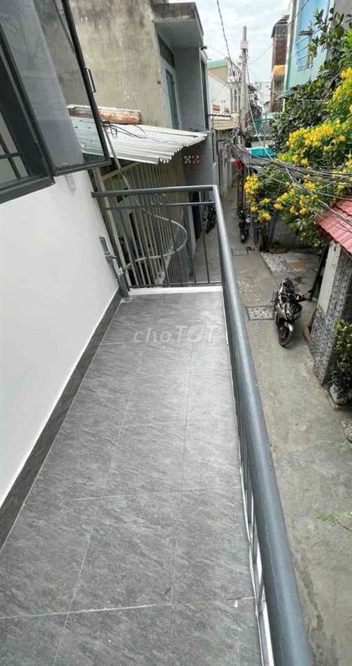 Nhà Đẹp 1trệt 2lầu 2pn 2wc QL13 HBC 1,4tỷ tl