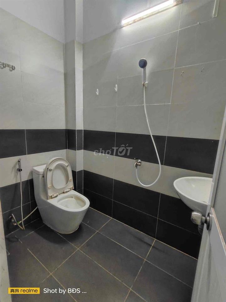 Nhà 120m2 1 Trệt 1 Lửng 2pn 1wc Khu Gigamall 12triệu