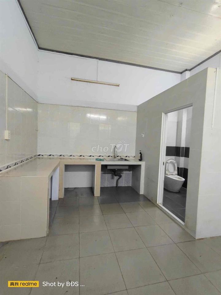 Nhà 120m2 1 Trệt 1 Lửng 2pn 1wc Khu Gigamall 12triệu