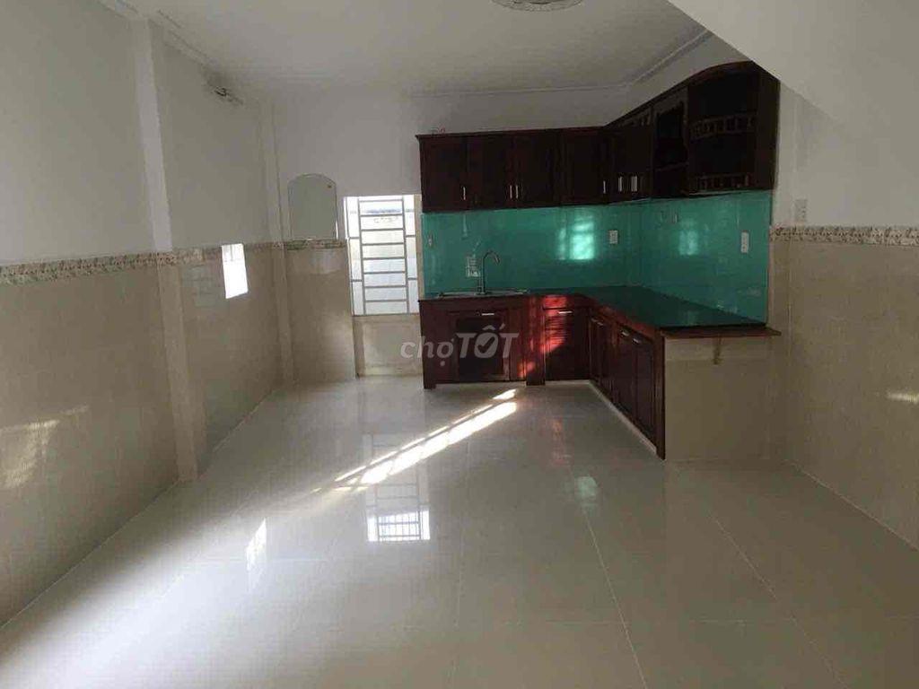Nhà 65m2 1lầu 3pn 2wc HBC đối diện Gigamall