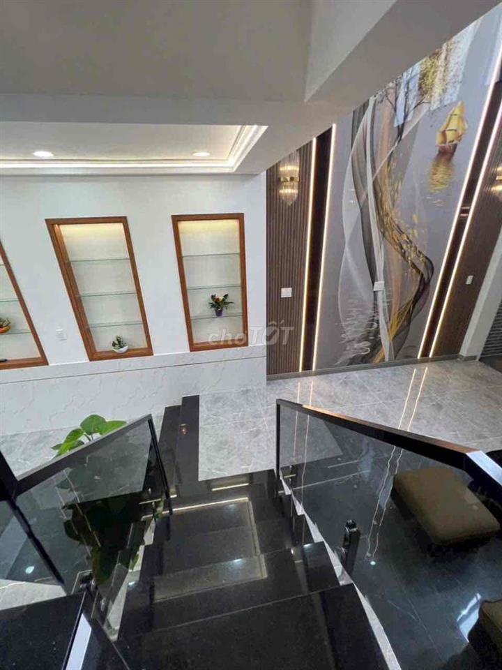 NHÀ MỚI 5 TẦNG – SÁT VẠN PHÚC CITY – GIÁ CHỈ 8,7 TỶ