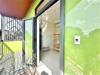 STUDIO GIƯỜNG TẦNG BAN CÔNG NGAY SPKT - NGÃ 4 THỦ ĐỨC - LÊ VĂN VIỆT