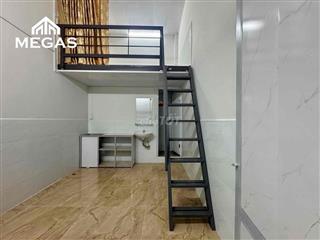 CHO THUÊ DÃY TRỌ GÁC CAO 2m NẰM NGAY CỔNG ĐH VĂN LANG