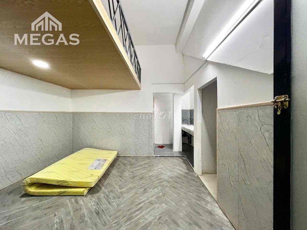CHO THUÊ DUPLEX SIU RỘNG NẰM NGAY TRUNG TÂM PHÚ NHUẬN
