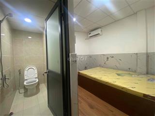 CHÍNH CHỦ CHO THUÊ STUDIO BAN CÔNG TÁCH BẾP NẰM NGAY TRUNG TÂM