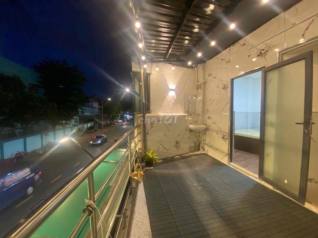 CHÍNH CHỦ CHO THUÊ STUDIO BAN CÔNG TÁCH BẾP NẰM NGAY TRUNG TÂM