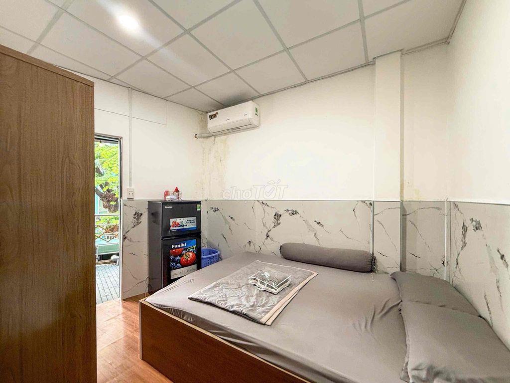 CHÍNH CHỦ CHO THUÊ STUDIO BAN CÔNG TÁCH BẾP GIÁ SIU RẺ