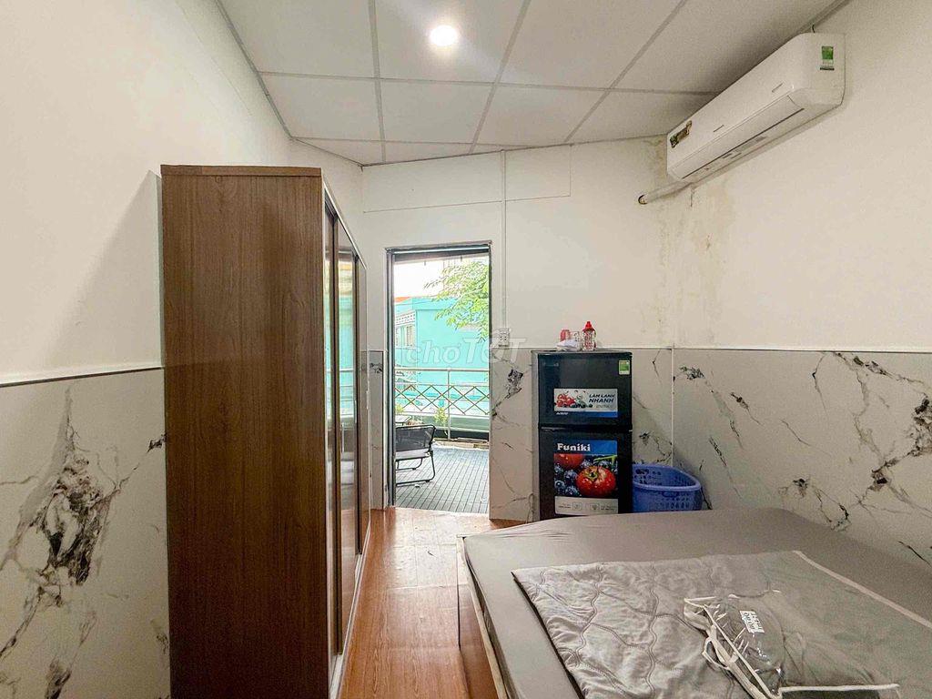 CHÍNH CHỦ CHO THUÊ STUDIO BAN CÔNG TÁCH BẾP GIÁ SIU RẺ