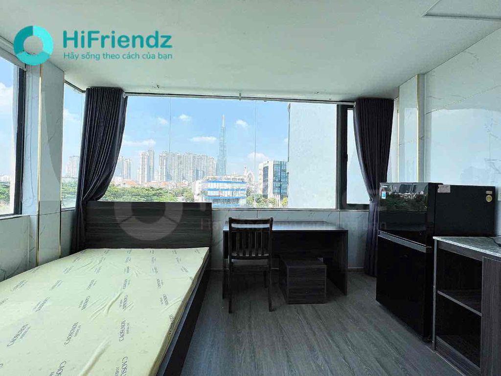 Studio tràn ngập ánh sáng, 2 cửa sổ siêu lớn, view landmark