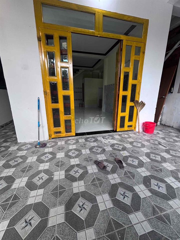 Nhà nguyên căn gần GO! Dĩ An | Có ban công | Dễ đi Metro | Thủ Đức
