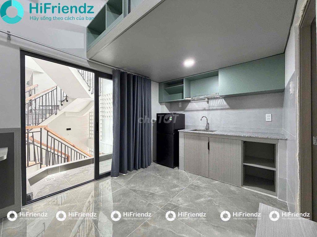 Duplex Ban Công,Full Nội Thất, ngay Ngã Tư Thủ Đức,Gần Lê Văn Việt