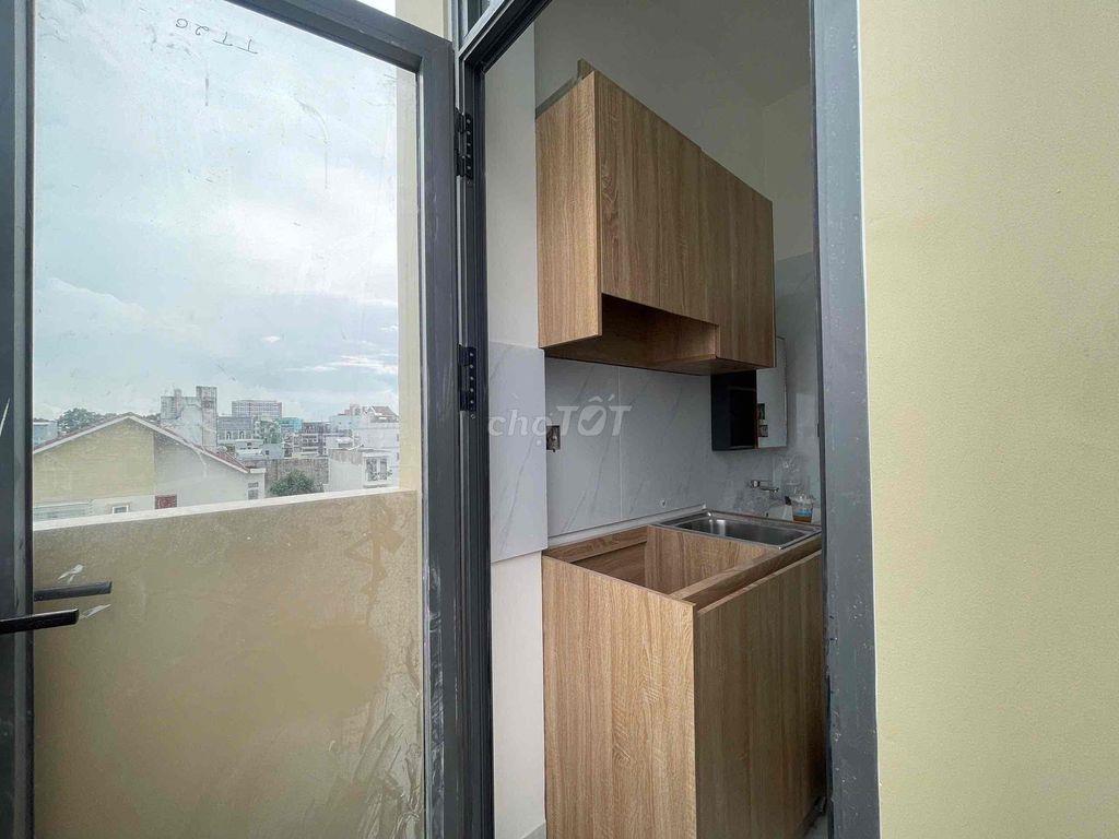 Duplex Ban Công, Ful Nội Thất - Ngay Ngã Tư TĐ, Lê Văn Việt,UTE,UEL