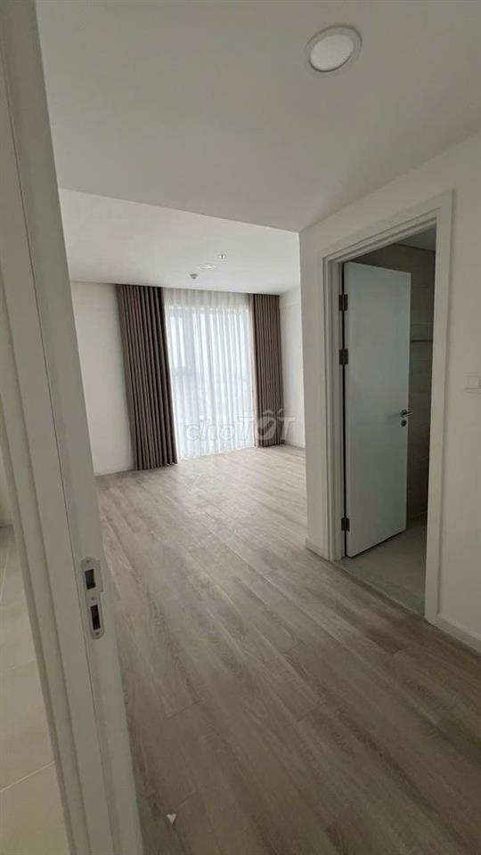 Cho thuê căn hộ mặt tiền QL13 giá tốt