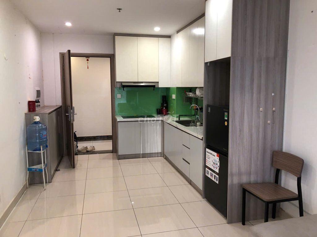 Chính chủ cho thuê 3PN full NT, căn góc view hồ bơi Vinhomes Quận 9
