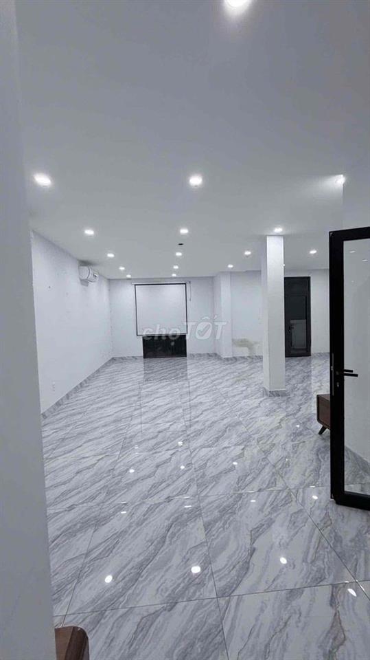 🔥 CHO THUÊ VĂN PHÒNG  – VINHOMES GRAND PARK 🔥